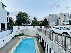 Sennett Avenue (D16), Semi-Detached #519610831